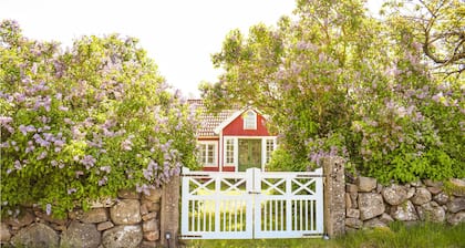 2 bedroom nice home in Stubbemåla