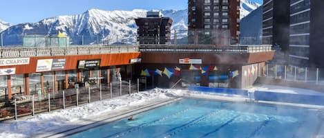 Outdoor pool, a heated pool