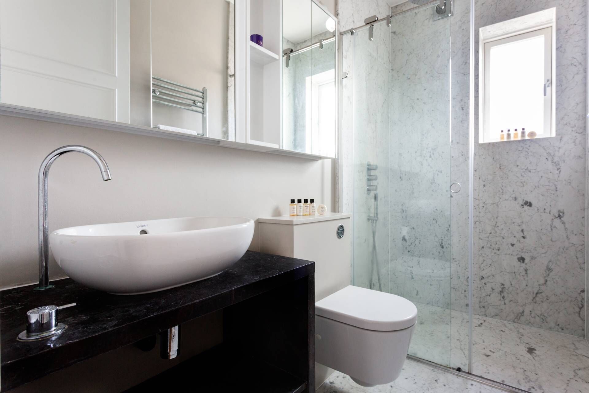 Apartment (2 Bedrooms) | Bathroom