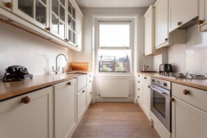 公寓 (2 Bedrooms) | 私人廚房 | 電冰箱、烤箱、爐台、洗碗機