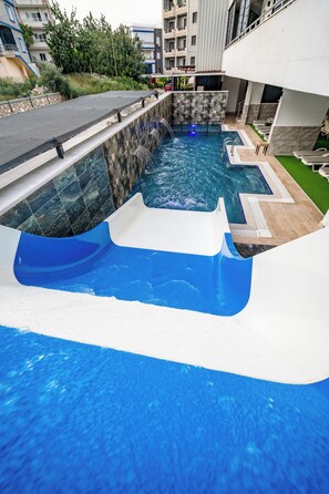 Seasonal outdoor pool - Club Efes Otel (Silifke)