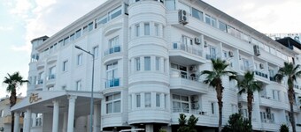 Club Efes Otel