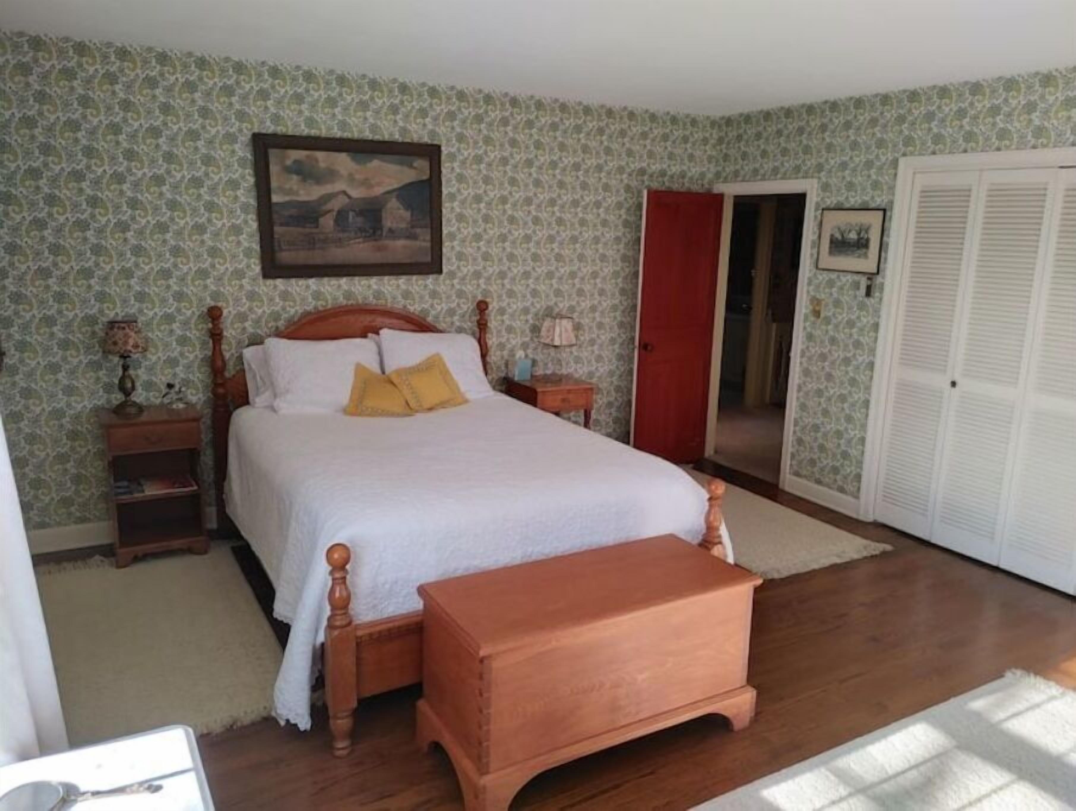 Large Country farmhouse in the Berkshires.