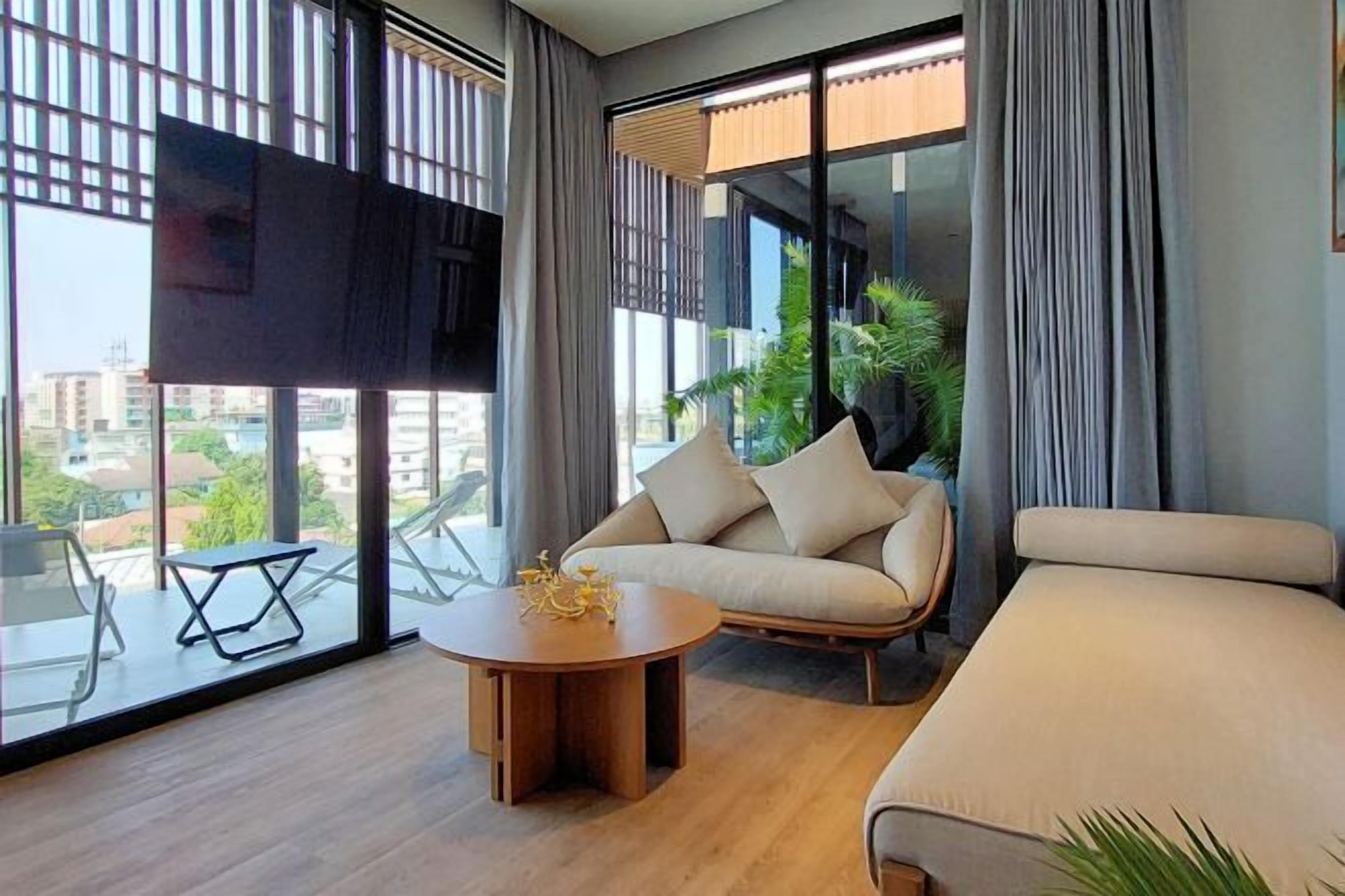 Aire de séjour | Téléviseur connecté de 55 po avec télévision numérique