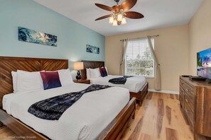 Apartment (4 Bedrooms) | 4 bedrooms, laptop workspace, iron/ironing board, bed sheets