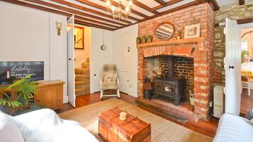 Een televisie en een dvd-speler