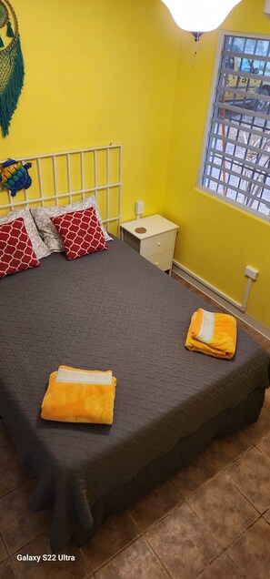 1 soverom, wi-fi (inkludert) og sengetøy