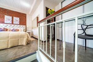 1 Schlafzimmer, Zimmersafe, Bügeleisen/Bügelbrett, kostenloses WLAN