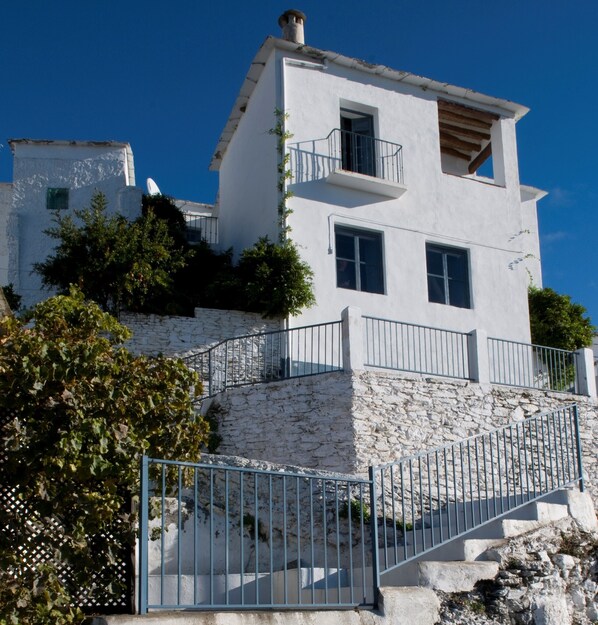 Exterior - Superior Rural House with incredible views in the authentic balcony of the Alpujarra (Mairena)