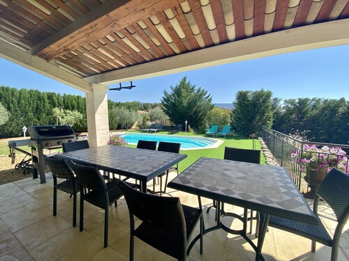 Villa de Vacances Confortable Idéale Pour des Vacances en Toute Sérénité!