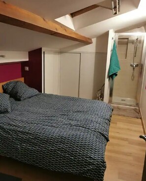 3 bedrooms