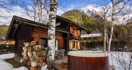 Mazot Les Tines, with hot tub