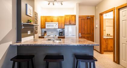 Ski in, Ski out Fireside Retreat