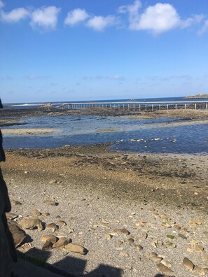 Beach nearby - Waterfront duplex in the heart of the historic center (Roscoff)