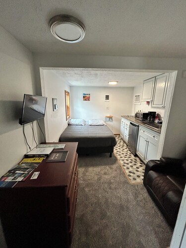 Teakettle Kabin Tiny Home