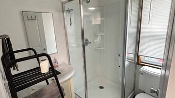 Towels, toilet paper