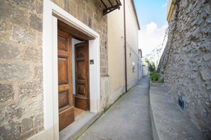 تفاصيل الفندق من  الخارج