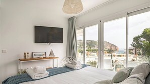 1 camera, ferro/asse da stiro, culla da viaggio, Wi-Fi