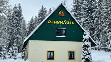Traditional House, Private Bathroom (Bikehütte Rehnhäusl) | Exterior