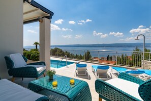 Outdoor pool - Seaview Villa Marija with private pool 30sqm, jacuzzi, sauna, beach 300m (Duce)