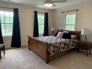 8 Schlafzimmer, Reisekinderbett, kostenloses WLAN, Rollstuhlgeeignet