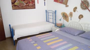 3 chambres, fer et planche Ă repasser, Wi-Fi gratuit, draps fournis