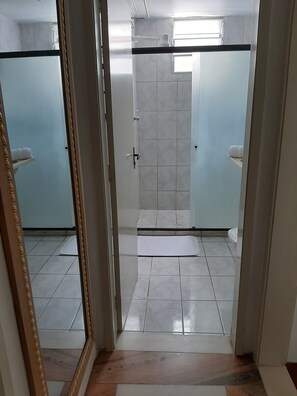 Håndklæder, Sæbe, Toiletpapir