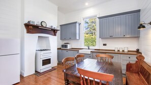 Microwave, dishwasher, cookware/dishes/utensils