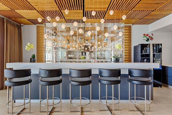 Bar (in der Unterkunft)