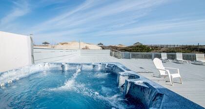 Sale: July 27-Aug 3 14BR Oceanfront | Sleeps 32 -3 Acres | Weddings & Retreats