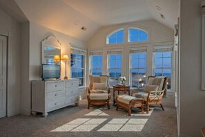 Smart TV, fireplace, books