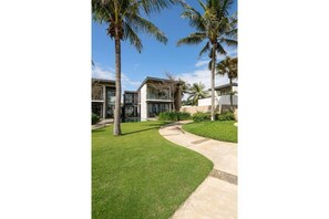 Property grounds - Hyatt Beachfront Villa & Pool | Best in Da Nang (Đà Nẵng)