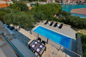 Outdoor pool - Private stone villa on the island for 10 people with pool and sea view (Prvic Luka)