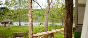 Lost Hill Lake Cozy Camper