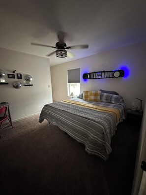 2 chambres, bureau, fer et planche à repasser, Wi-Fi gratuit