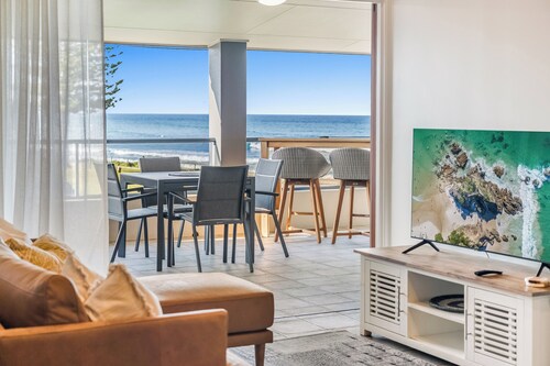 Beachfront holiday that delivers prime positioning.