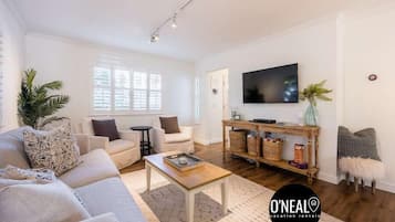 TV, fireplace, offices