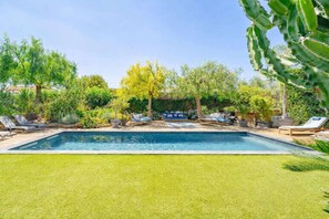 Nicht klassifiziertes Bild, 3 von 19, Schaltfläche