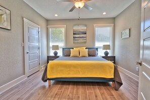 3 makuuhuonetta, silitysrauta/-lauta, Wi-Fi, vuodevaatteet