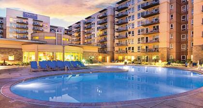 Beachfront Resort on the Promenade w/Ocean Views!