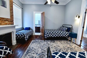 5 bedrooms, desk, iron/ironing board, travel cot