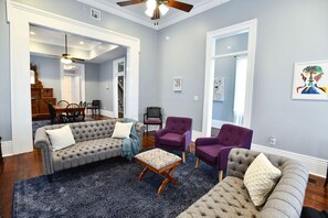 Smart TV - Historic B&B in the Heart of the City (New Orleans)