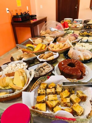 Petit déjeuner buffet compris tous les jours