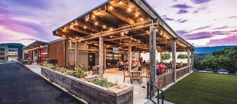 Just 2 Miles To Downtown! Grill | Firepit | 4K TV