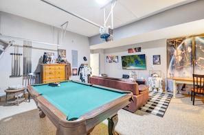 Game room
