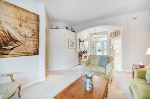 Smart TV, videojuegos, reproductor de DVD y libros 