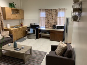 Fridge, microwave, oven, stovetop - Perfect Island Escape Condo (Frederiksted)