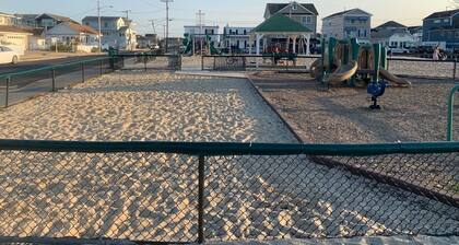 Beach & Bay Getaway in Seaside Park- Beach Passes & Parking Included