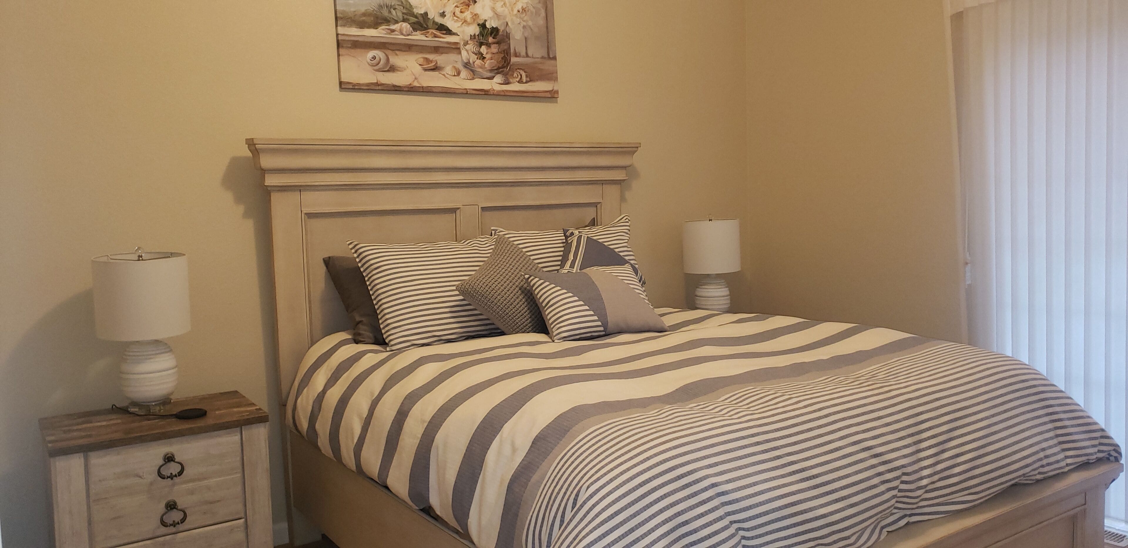 1 chambre, bureau, fer et planche à repasser, Wi-Fi gratuit