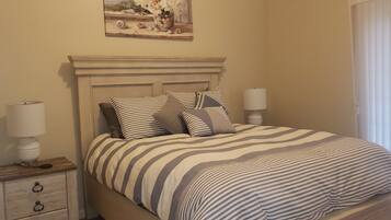 1 chambre, bureau, fer et planche Ă repasser, Wi-Fi gratuit